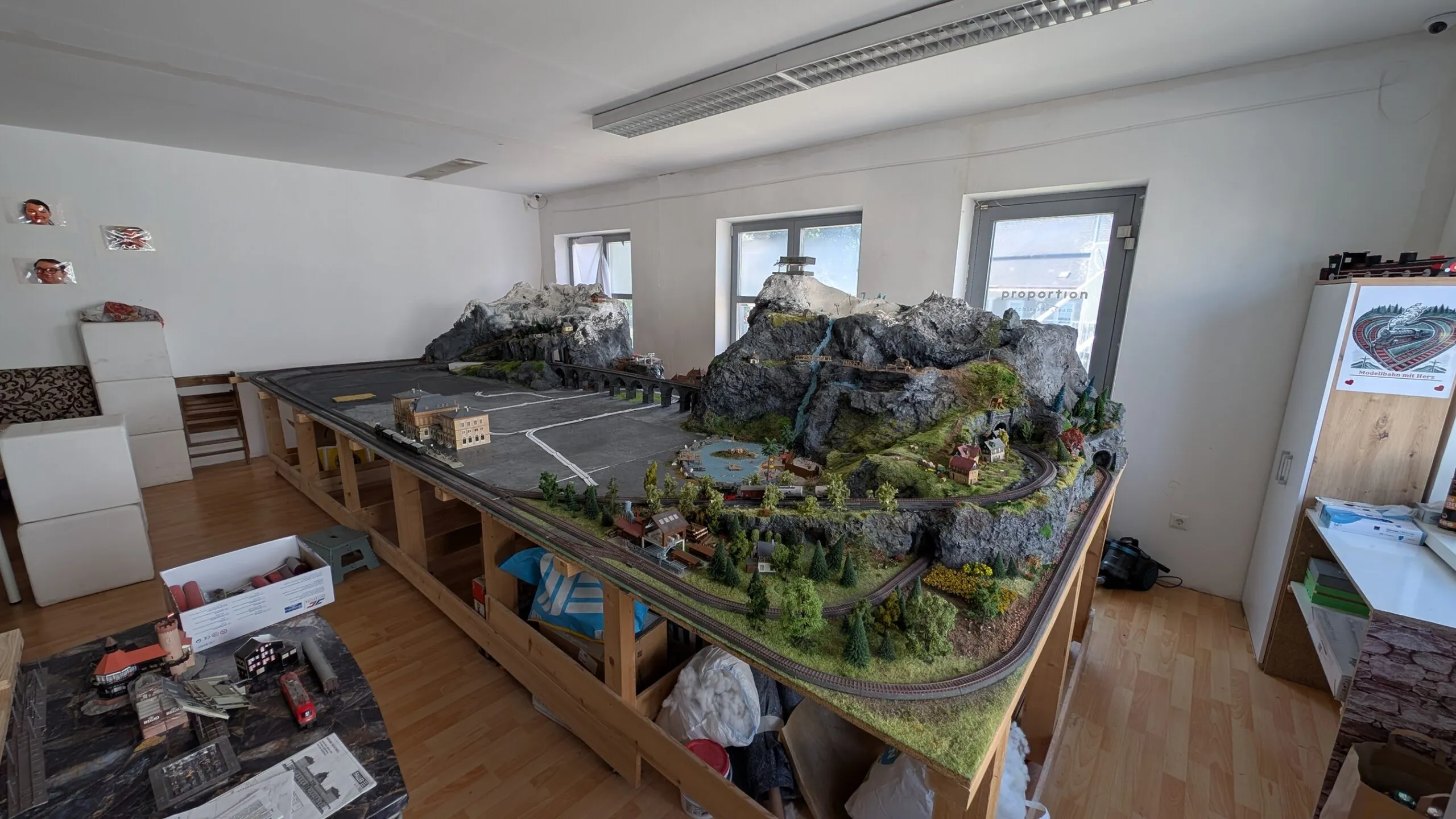 Die Modellbahnanlage von der anderen Seite